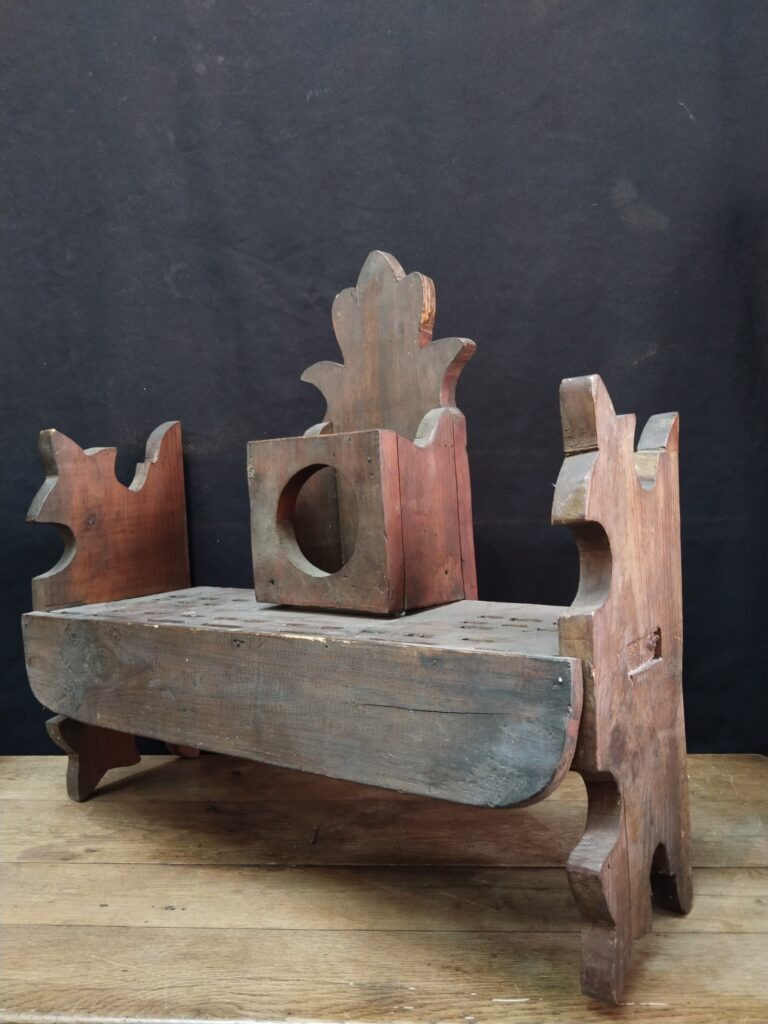 Mueble cubertero y almirecero, siglo XIX